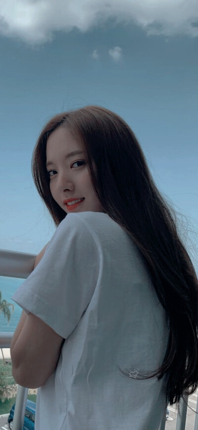 金知妍（苞娜）
