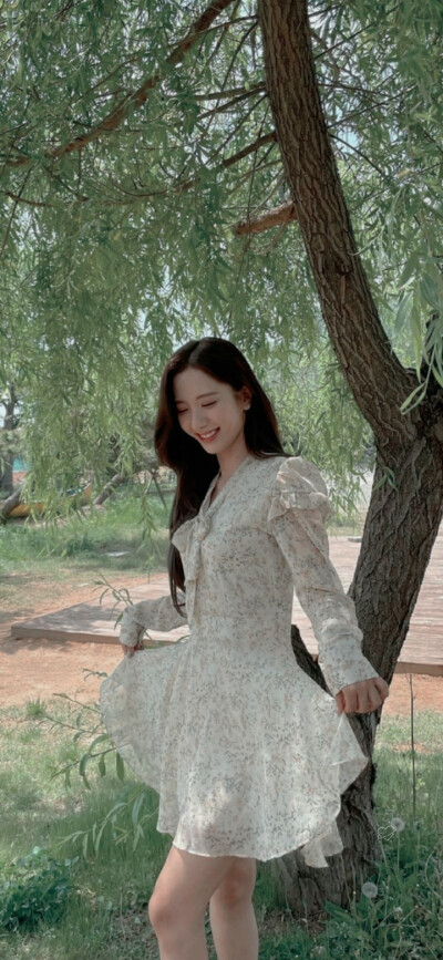 金知妍（苞娜）
