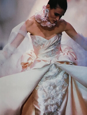 Nina Ricci 1990