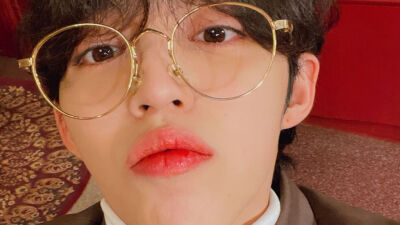 崔胜澈 崔胜哲 S.COUPS SEVENTEEN 橙光背景图