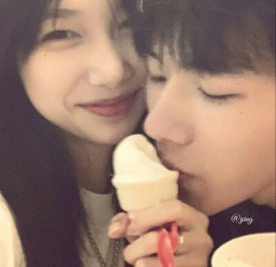 真人情侣头像
图源网络
