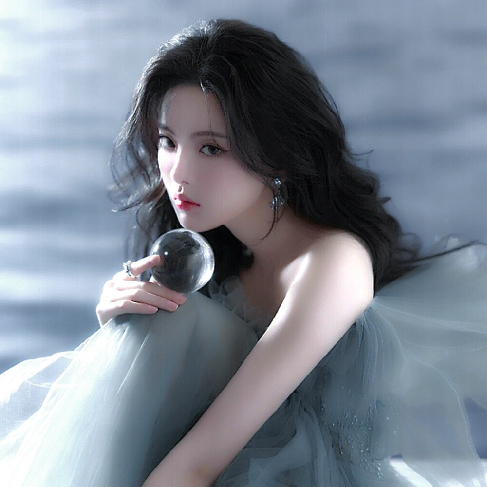 Ice Sea Goddess（氷海の神女）:Les sages ne sont pas aimés.