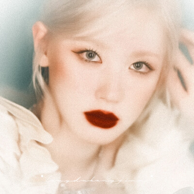 只做自己"
©一只多多鱼