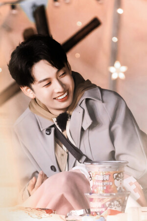 秋日露营

图片来自微博超话