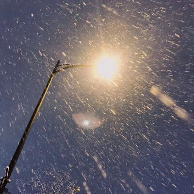 雪景朋友圈背景图