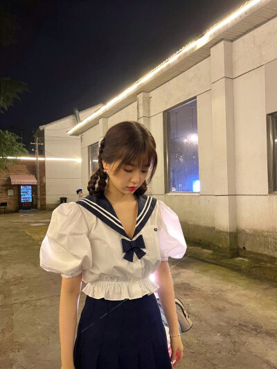 虞书欣动图（转载微博 侵权删）