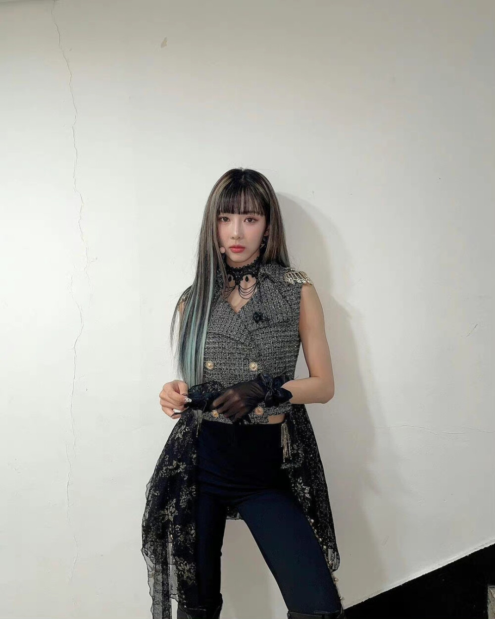 金裕贤 yoohyeon
/图源见logo ???侵删