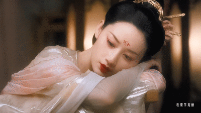 郭晓婷 | 谢惋卿
cr:松栗芋泥酿