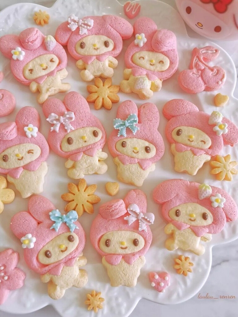 三丽鸥主题甜点
玉桂狗·美乐蒂·库洛米·HelloKitty·大眼蛙·布丁狗·双子星·人鱼汉顿·甜点兔·山姆企鹅