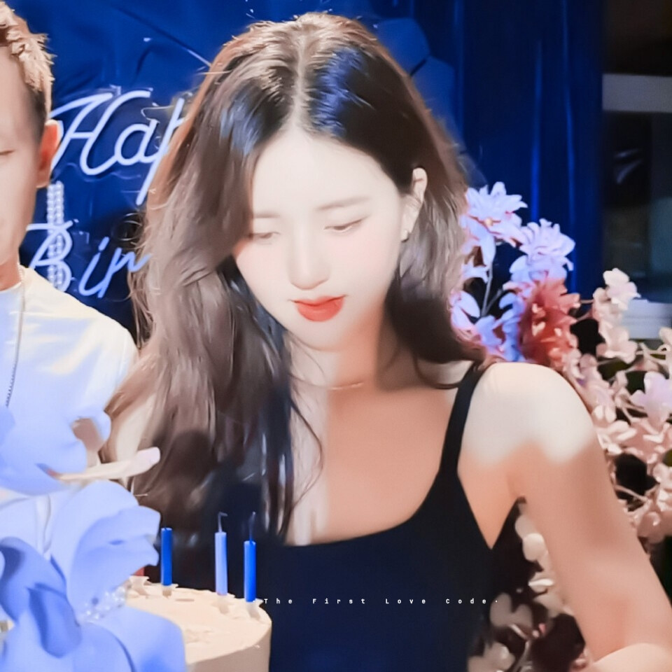 「Happy Birthday to Rosy ¹¹⁰⁹」
爱与被爱的24岁₍ᐢ •͈ ༝ •͈ ᐢ₎♡