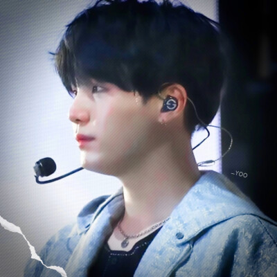 闵玧其SUGA
©朴幼林