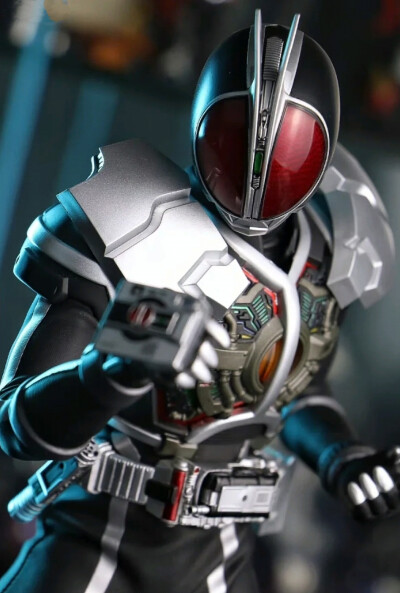 假面骑士Faiz（加速形态）