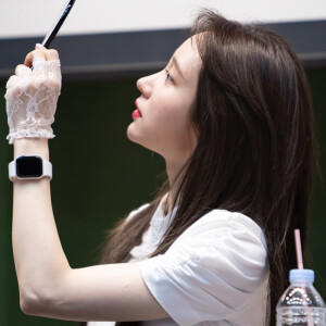 女爱豆站图可二改