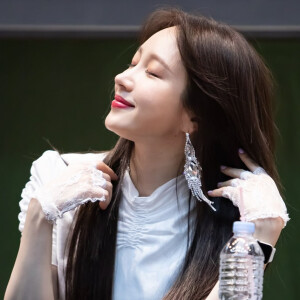 女爱豆站图可二改