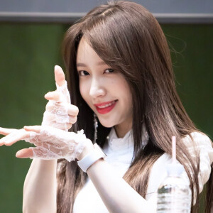 女爱豆站图可二改