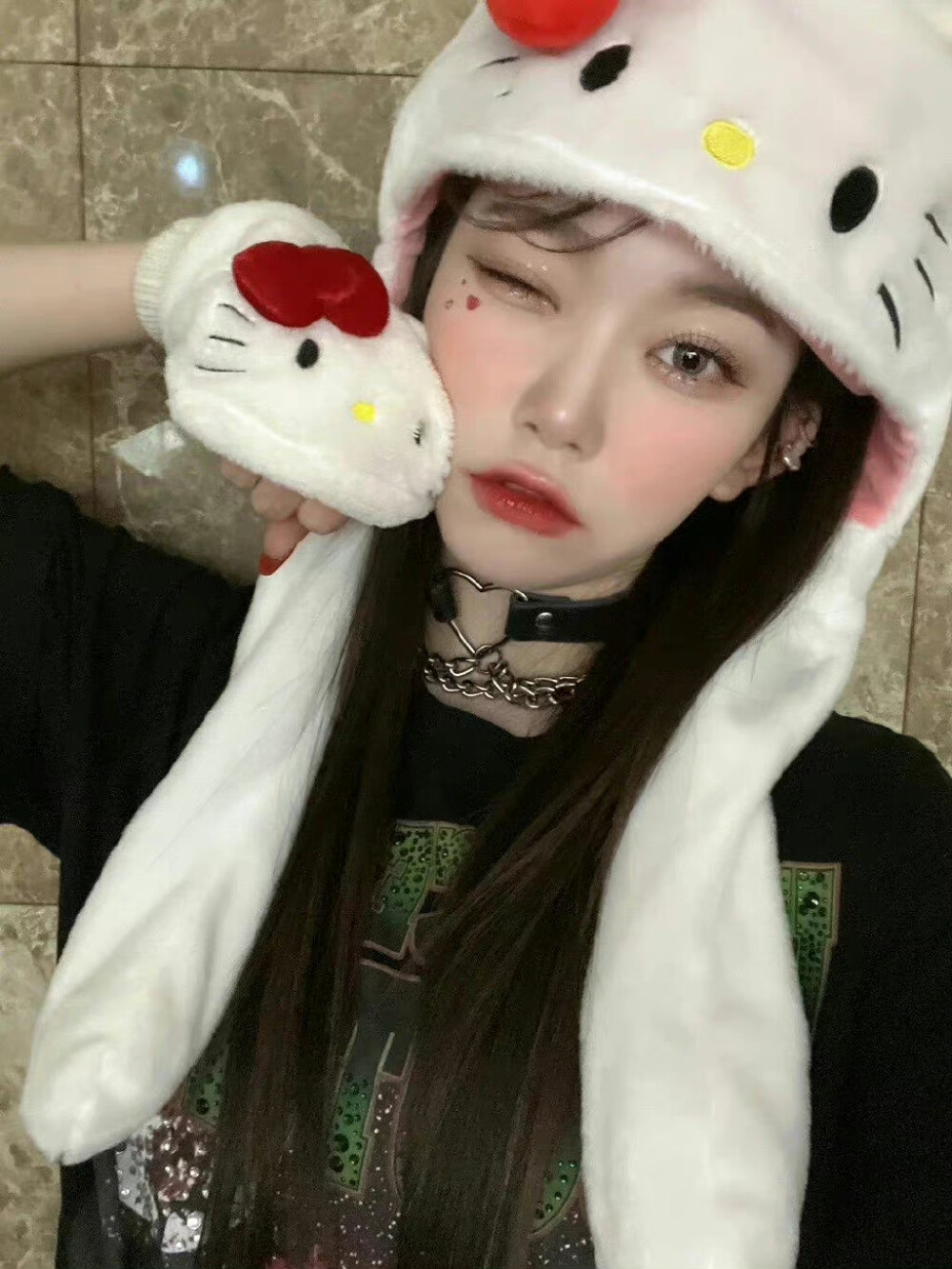 福富月 TSUKI
/图源见logo ​​​侵删