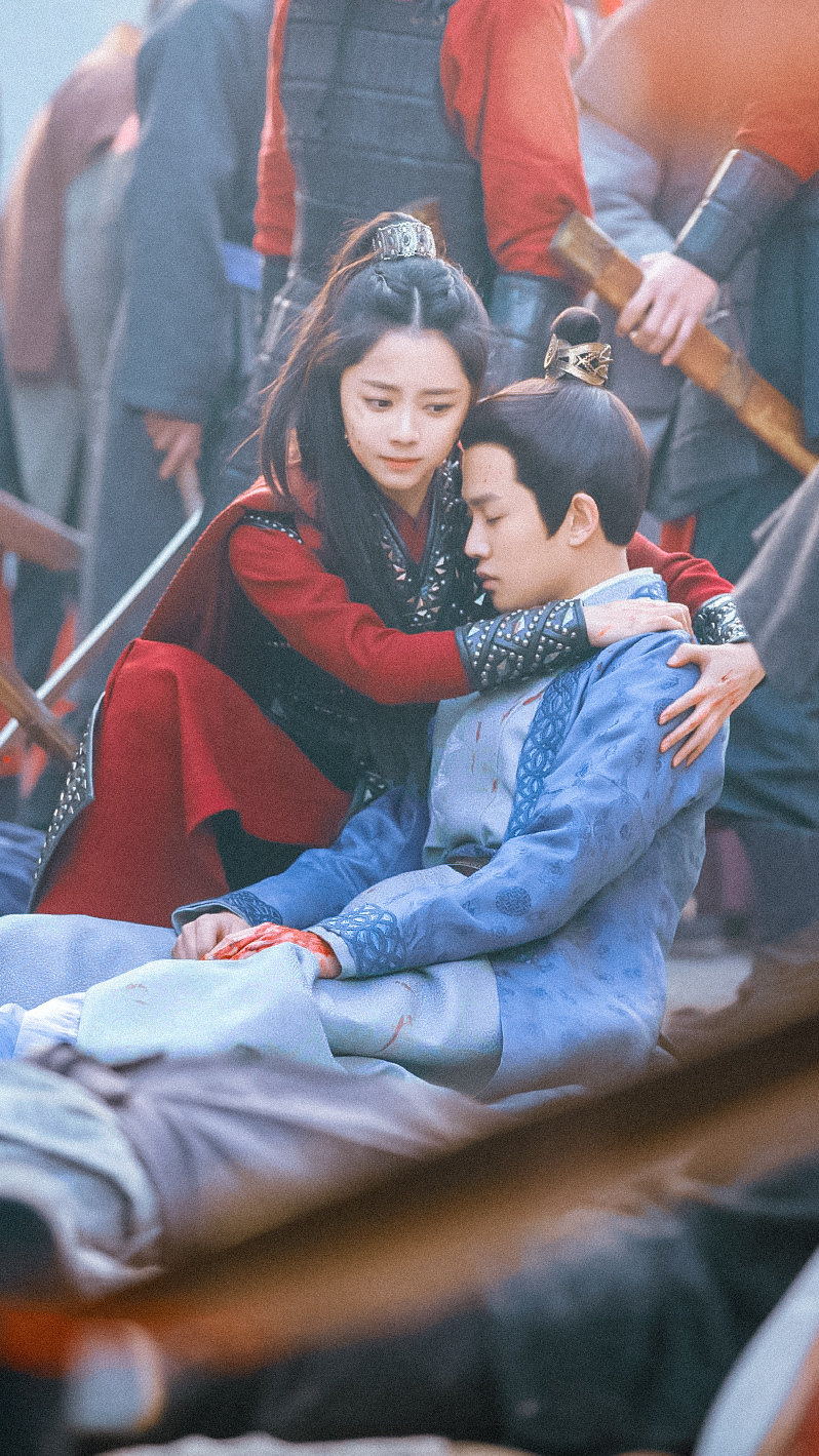 锦衣之下陆绎袁今夏