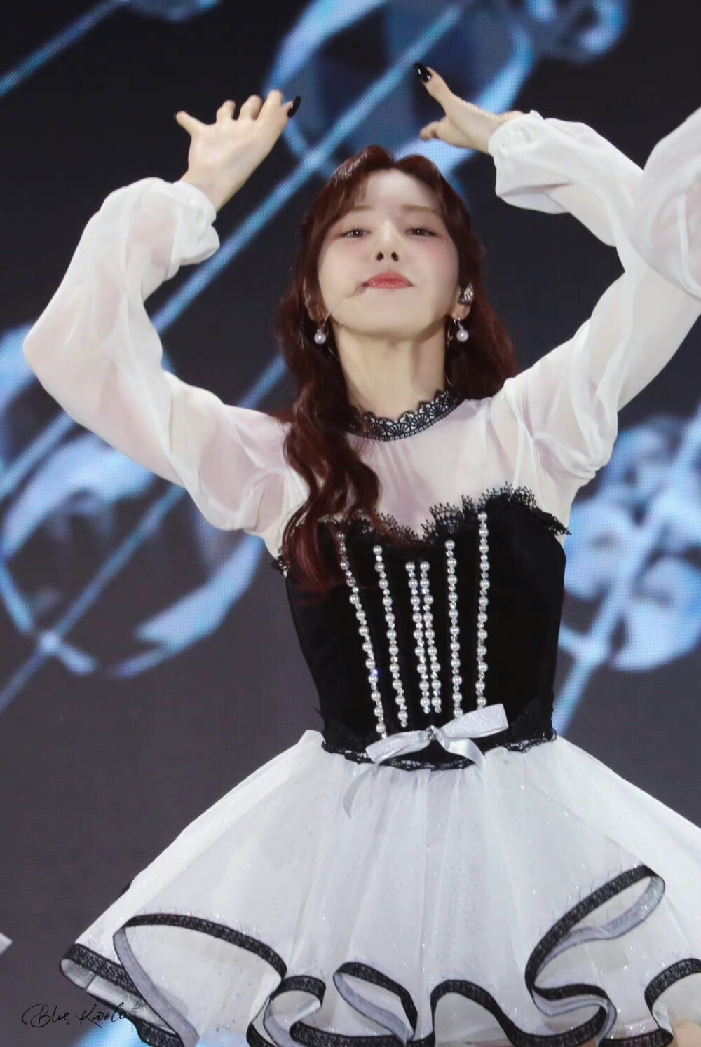 wendy 孙胜完 /图源见logo 676767侵删