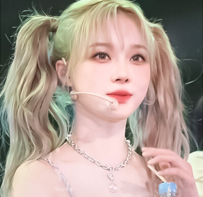 ૮ ˃̵ ֊ ˂̵ ა