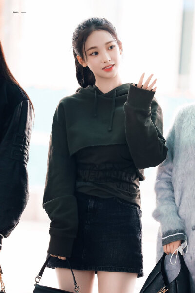 柳智敏
cr.fruity0411