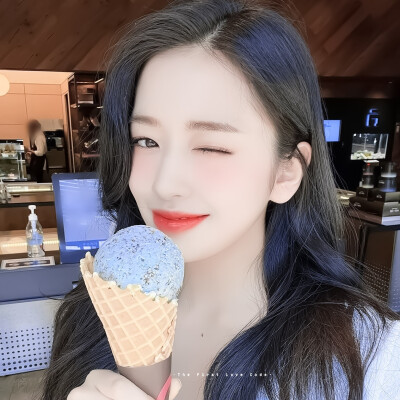 「宥 真 今 天 吃 什 么 好 捏 -ᴗ-⸝⸝ก」