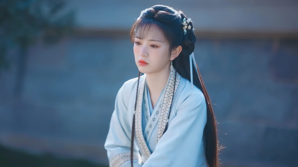 卿卿日常田曦薇