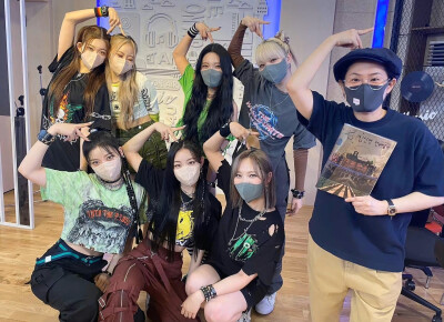 福富月 TSUKI
/图源见logo ​​​侵删