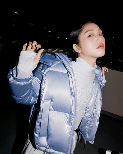 金美贤 mimi
/图源见logo ​​​侵删