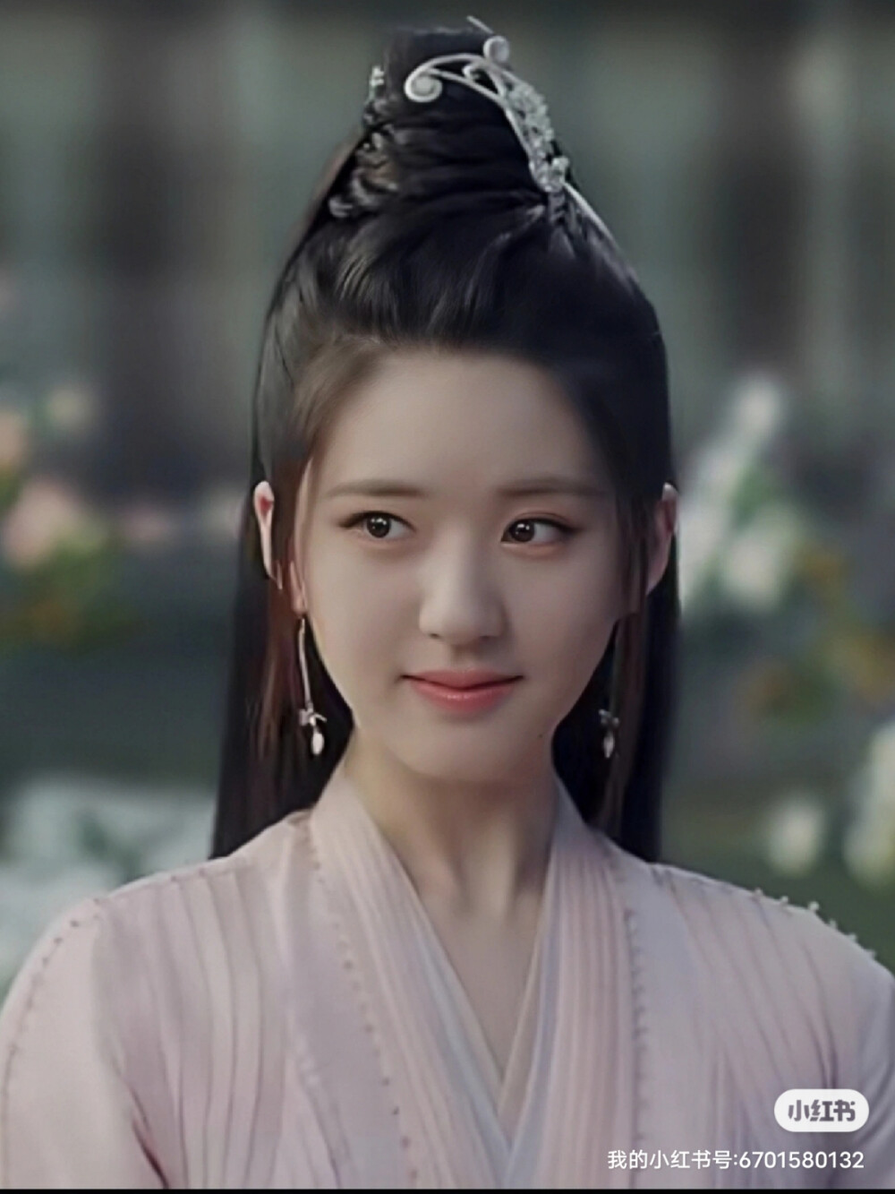 赵露思且试天下