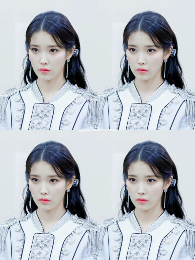 IU | IUTV
cr:·佩佩馋俩丽body·