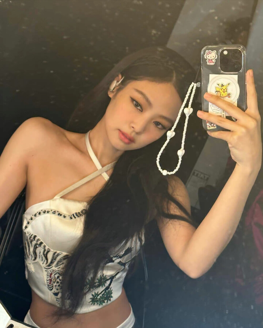 金智妮 JENNIE