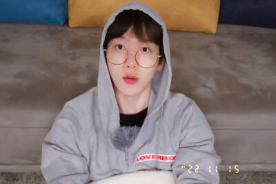 可可爱爱的伯贤
©江允哲