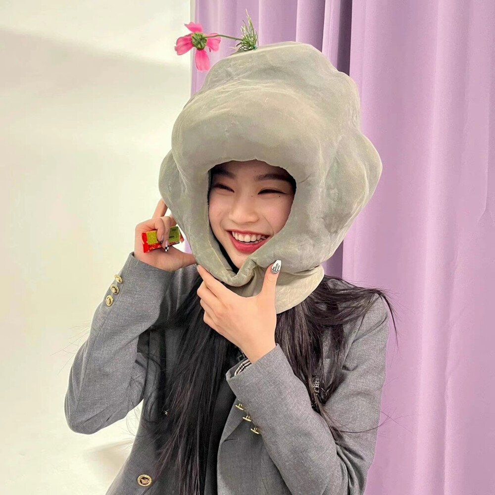 isa 头像 /图源见logo 676767侵删