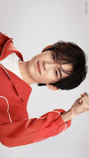 万千宠爱只为你                                 易烊千玺