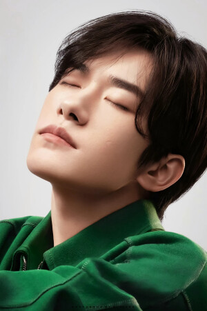 万千宠爱只为你                                 易烊千玺