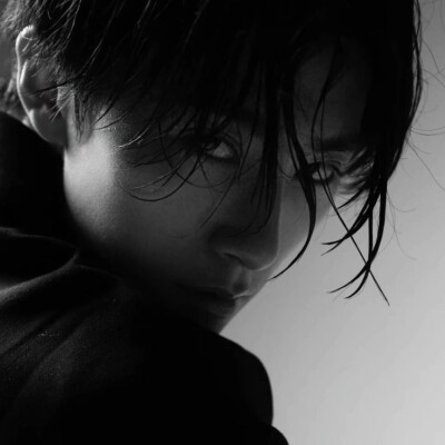 【锦鲤-】男生 头像 自截