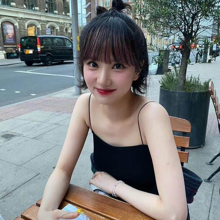 丁恩妃 の 头像 /图源见logo 676767侵删