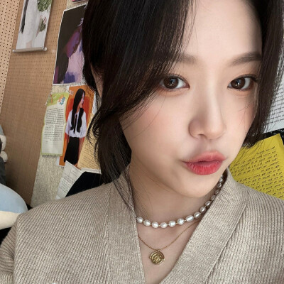 李宥姃
尹相雅
沈小婷
金贤真