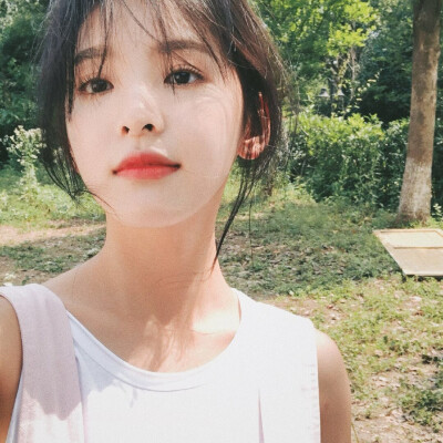 11.19
章若楠头像