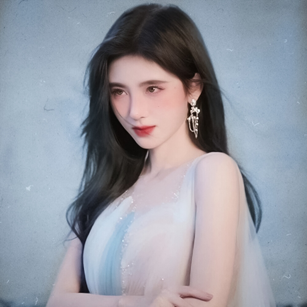 鞠婧祎
©裴优葵