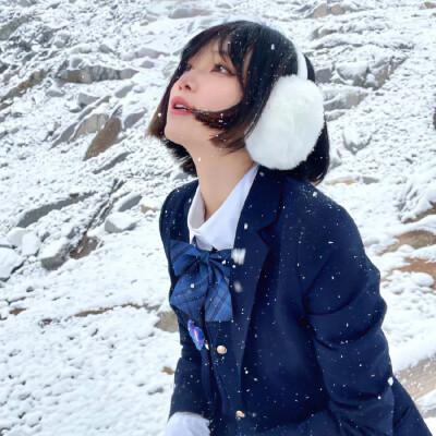 下雪&氛围女头/