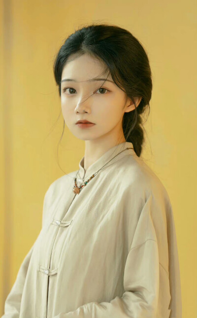 美人