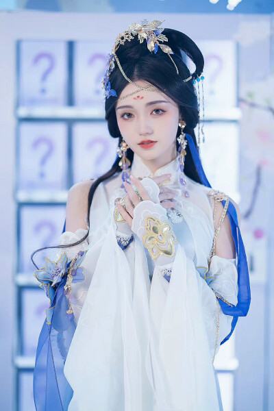 美人