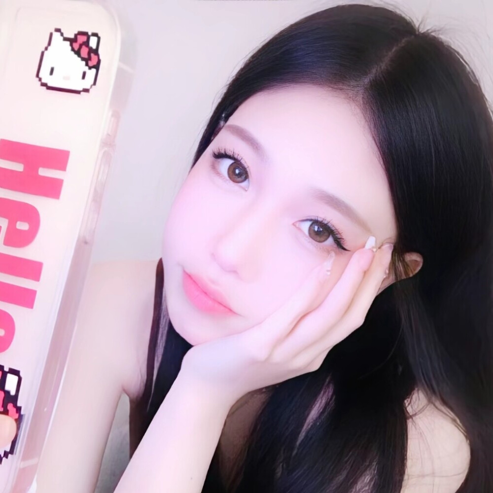 闺蜜头像
dt三色堇儿