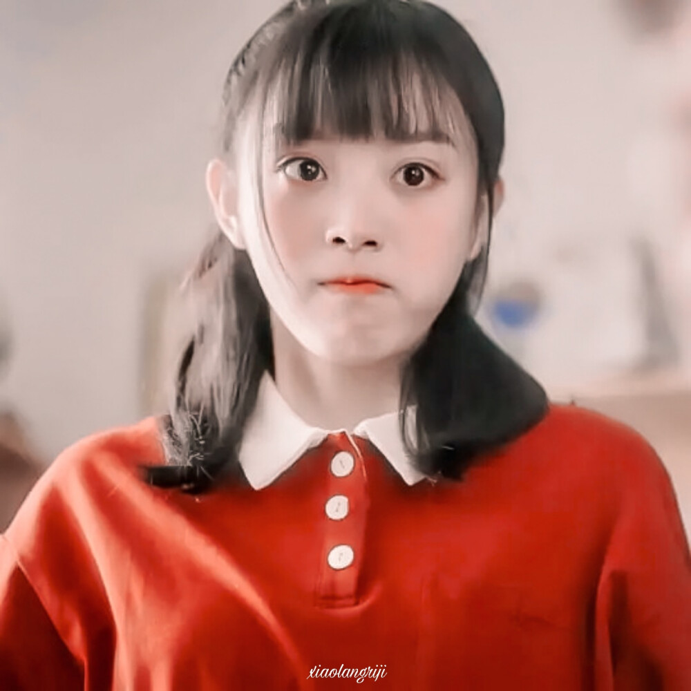 田昕薇
cr.小盛望