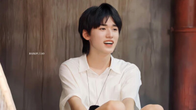 宋亚轩/橙光素材
侵权即删！