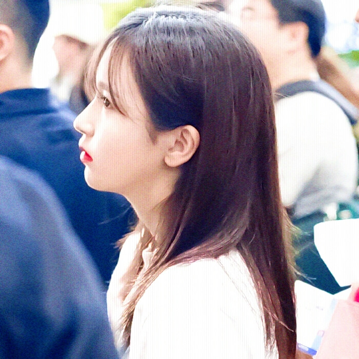 
“暖かい秋、夕日、夕暮れ（Falling sun）”
©myoi_peach
：Mina