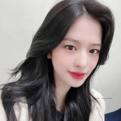 ►李瑞 安宥真头像