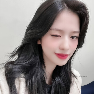 ►李瑞 安宥真头像