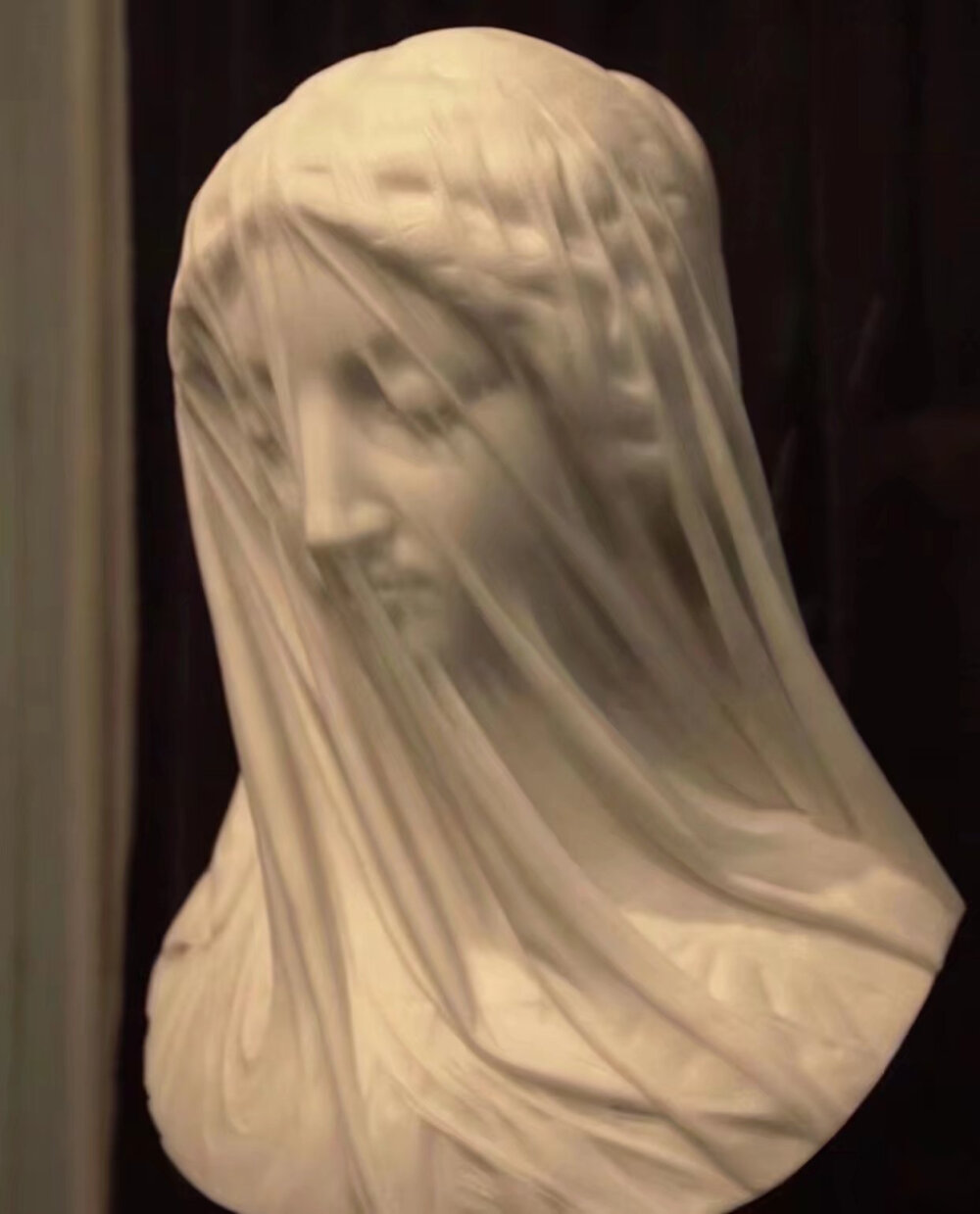 雕塑
侵权删
#冷瞳